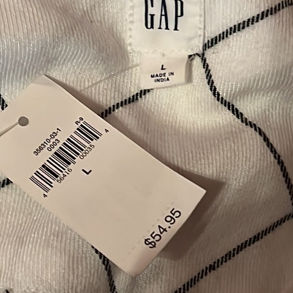 NWT GAP SQUARE PRINT LONG SLEEVED BLOUSE ….190 - Picture 8 of 12
